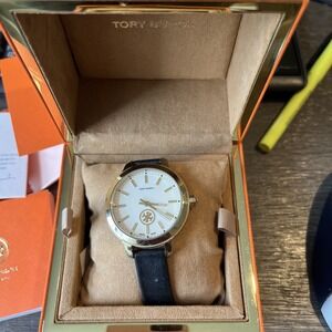 Tory Burch Women's Swiss Collins Watch With Box